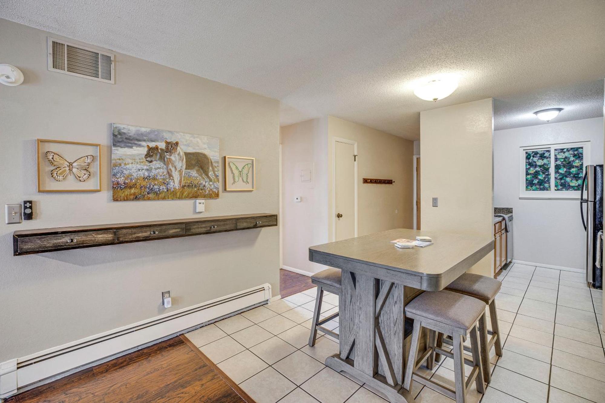 Grand Junction Condo Balcony, Community Pool! Exterior foto